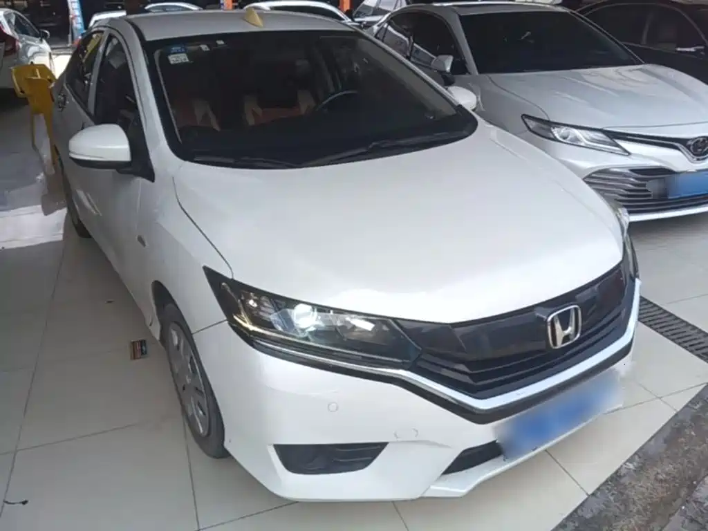 Honda Greiz 2018 2016 1.5L CVT Classic Edition