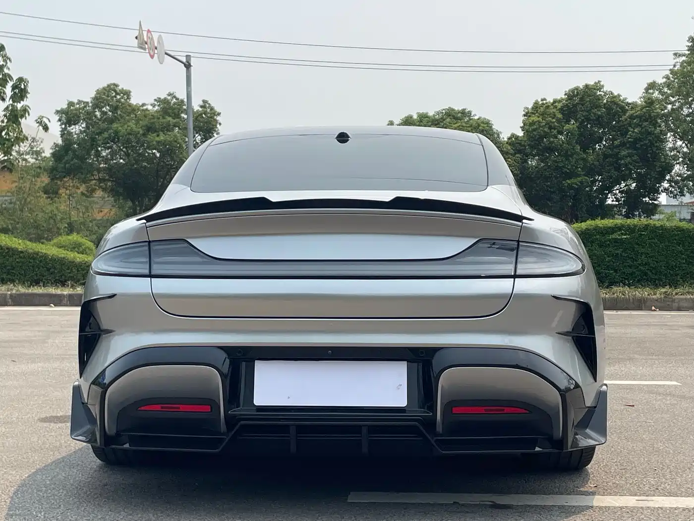 XIAOMI CAR XIAOMI SU7