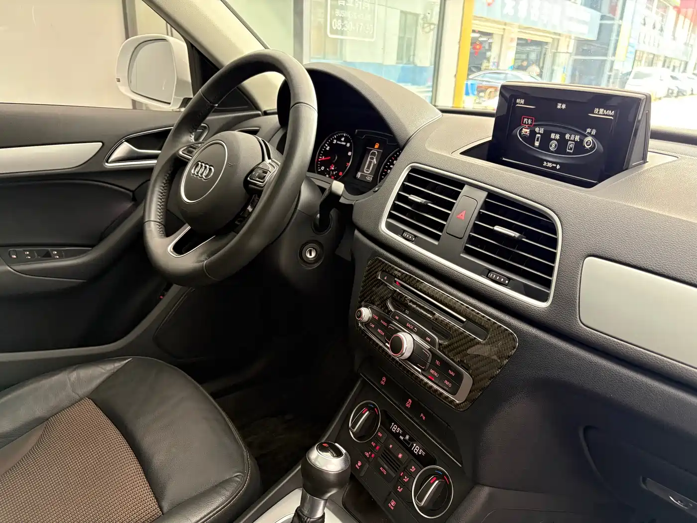 Фото 14 - Audi Q3