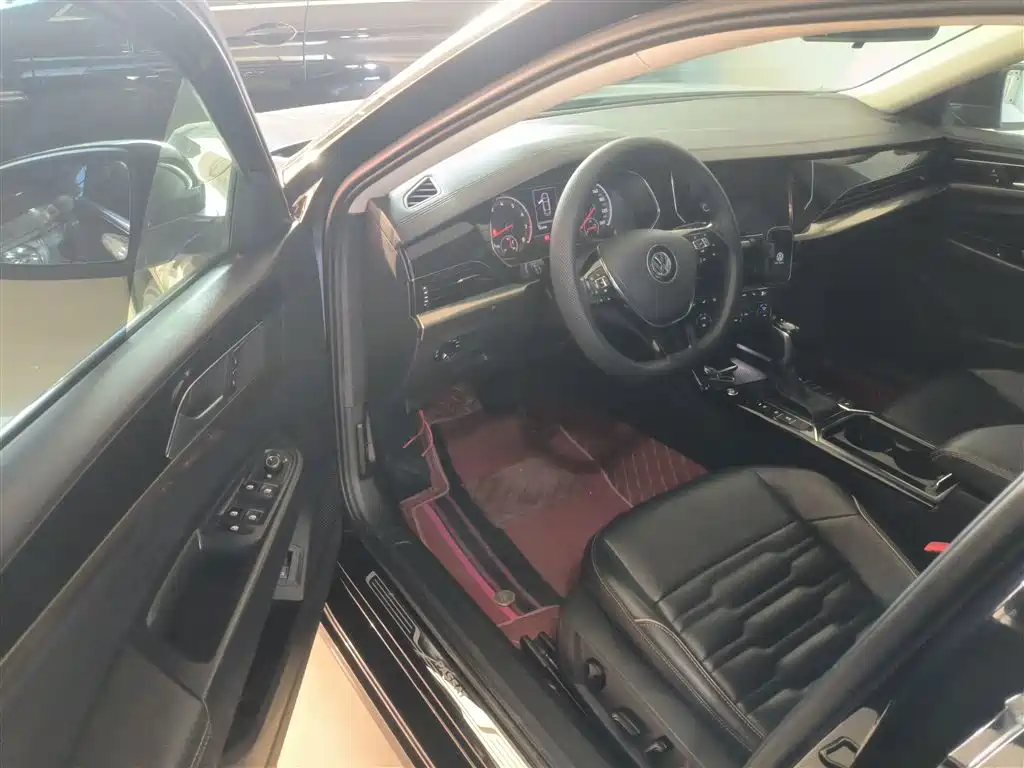 Volkswagen Passat 2019 330TSI Elite Version China VI фото 13