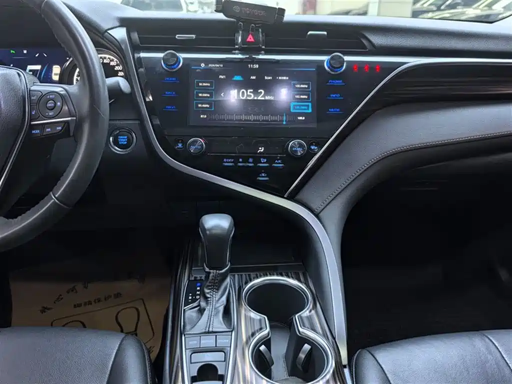 Toyota Camry 2019 Facelift 2.5G Luxury Edition фото 7