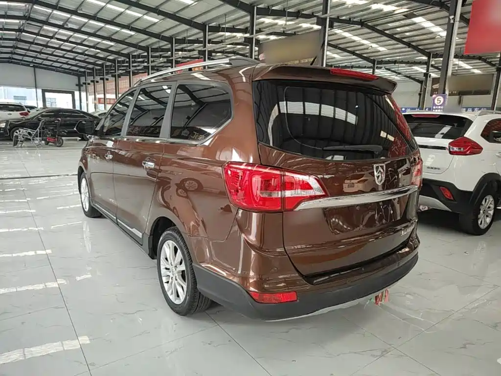 Фото 5 - Baojun 730