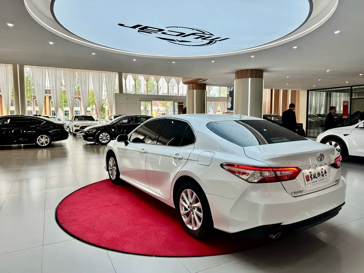Toyota Camry 2023 2.0GVP Leading Edition фото 7