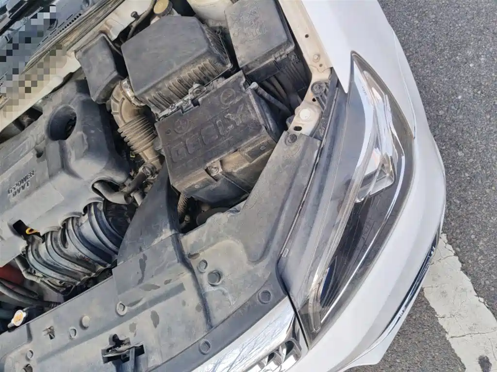 Фото 22 - Geely Emgrand