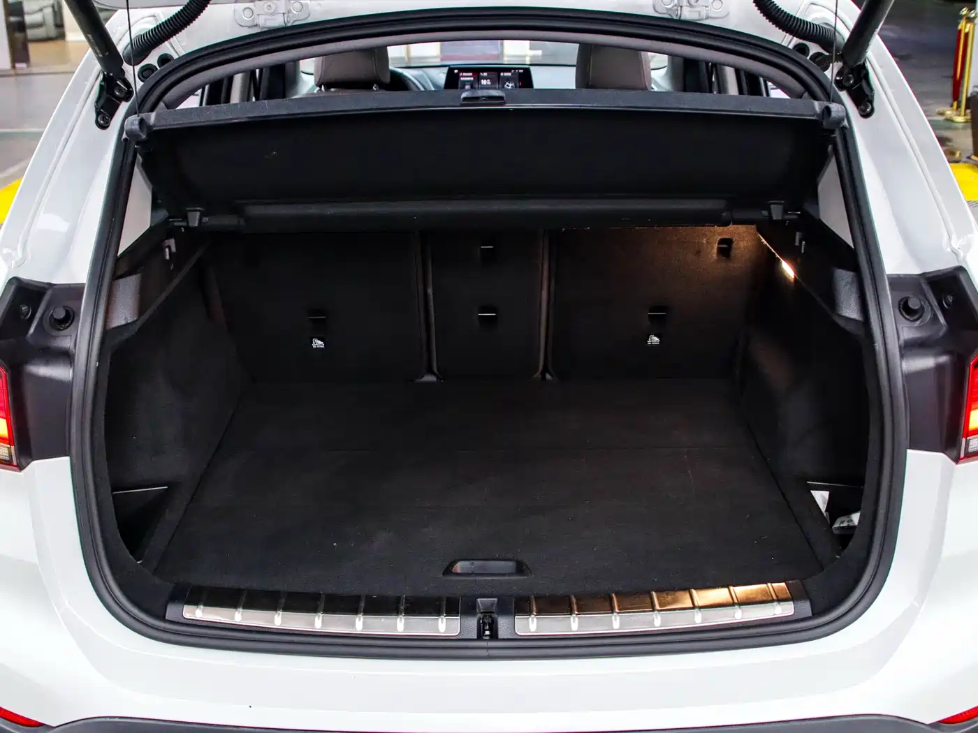 BMW X1 2022 sDrive20Li Fashion фото 16