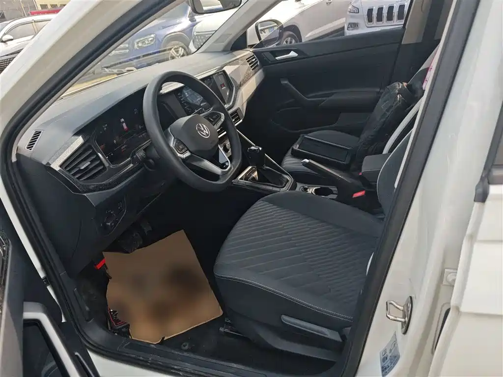 Volkswagen Lavida 2023 Xinrui 1.5L Auto Xinyi Edition фото 15