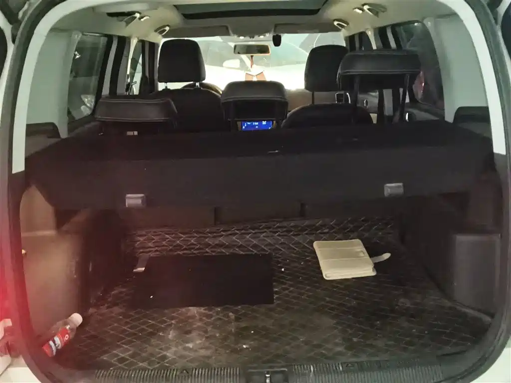 Škoda Yeti 2017 TSI280 DSG Advance фото 19