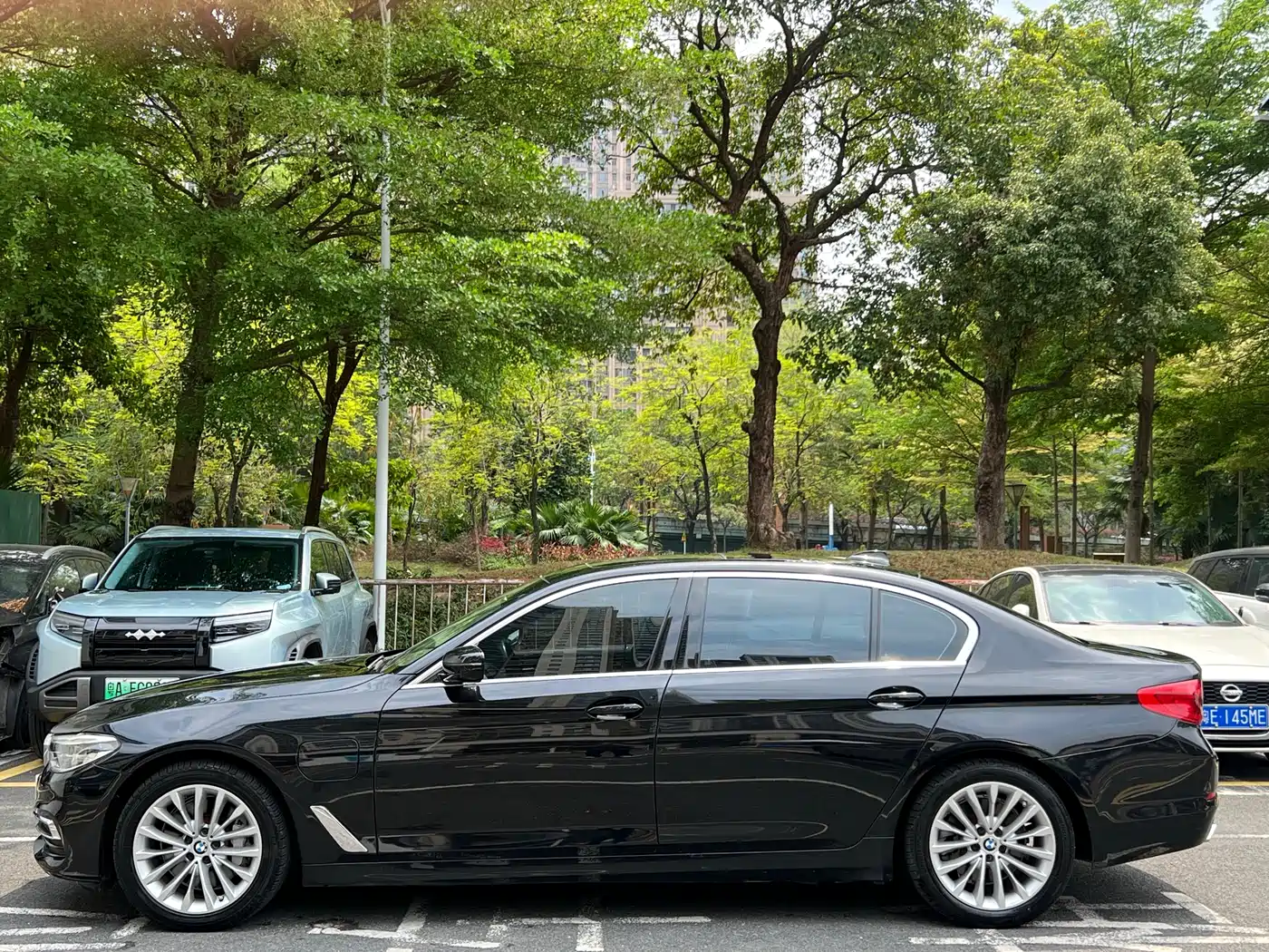 BMW 5 SERIES NEW ENERGY