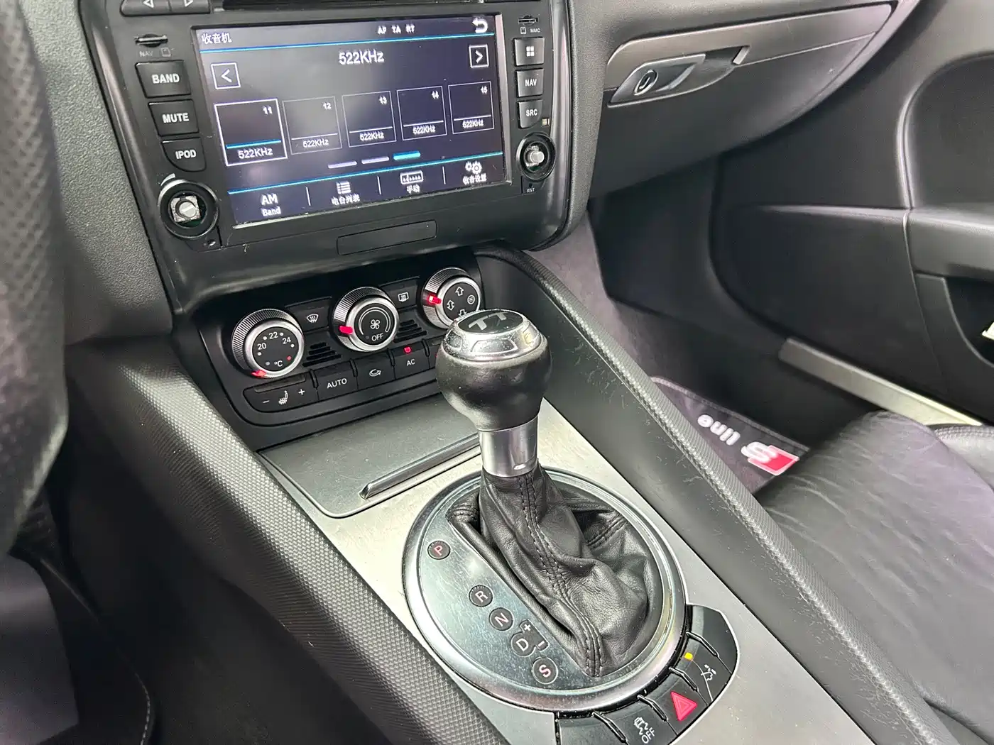Audi TT 2011 2011 TT Coupe 2.0TFSI