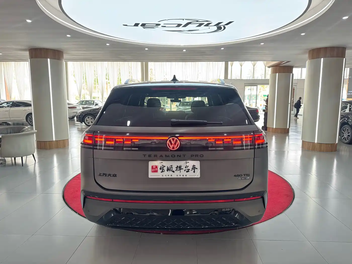 Volkswagen Teramont 2025 Teramont Pro 450TSI 4WD Summit Edition фото 6