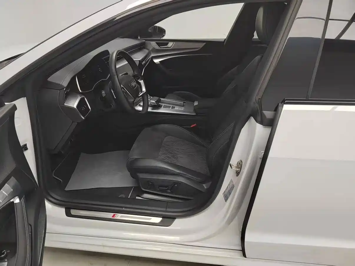 Audi A7L 2026 2024 45 TFSI quattro Premium Luxury