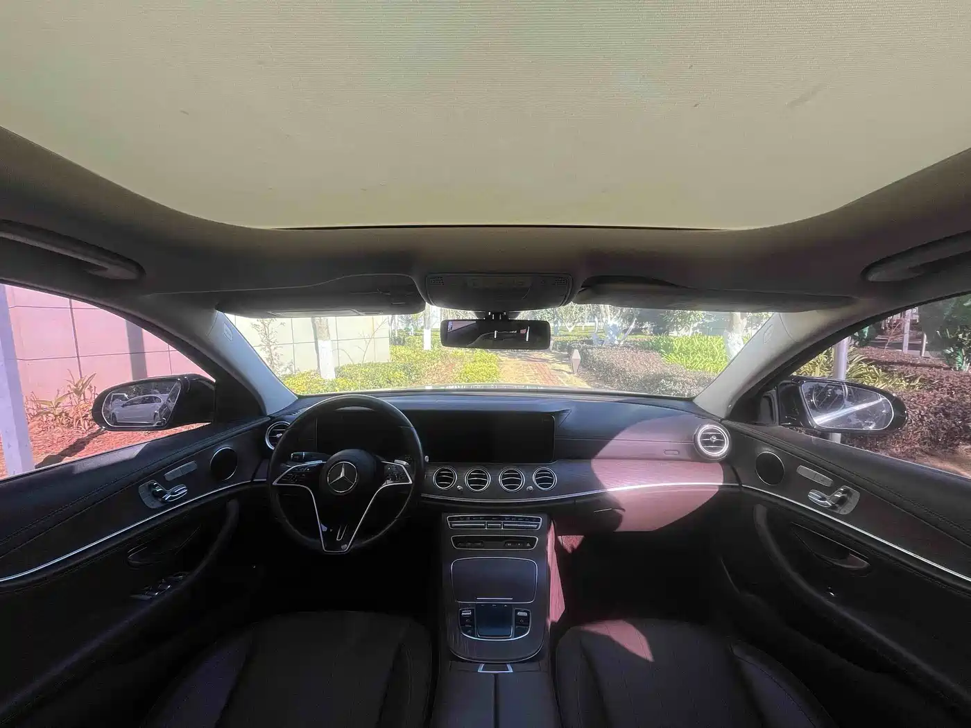 Mercedes-Benz E-Class 2023 E 300 L Fashion фото 9