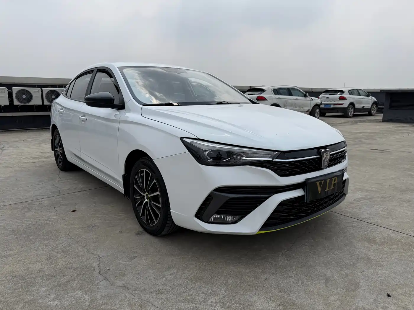 ROEWE I5