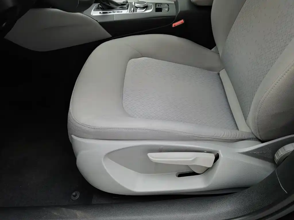 Photo 20 - Audi A3