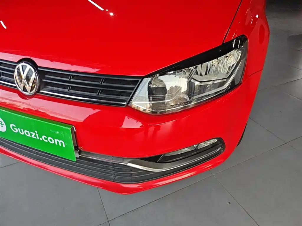 Volkswagen Polo 2016 1.6L Automatic Comfort фото 16