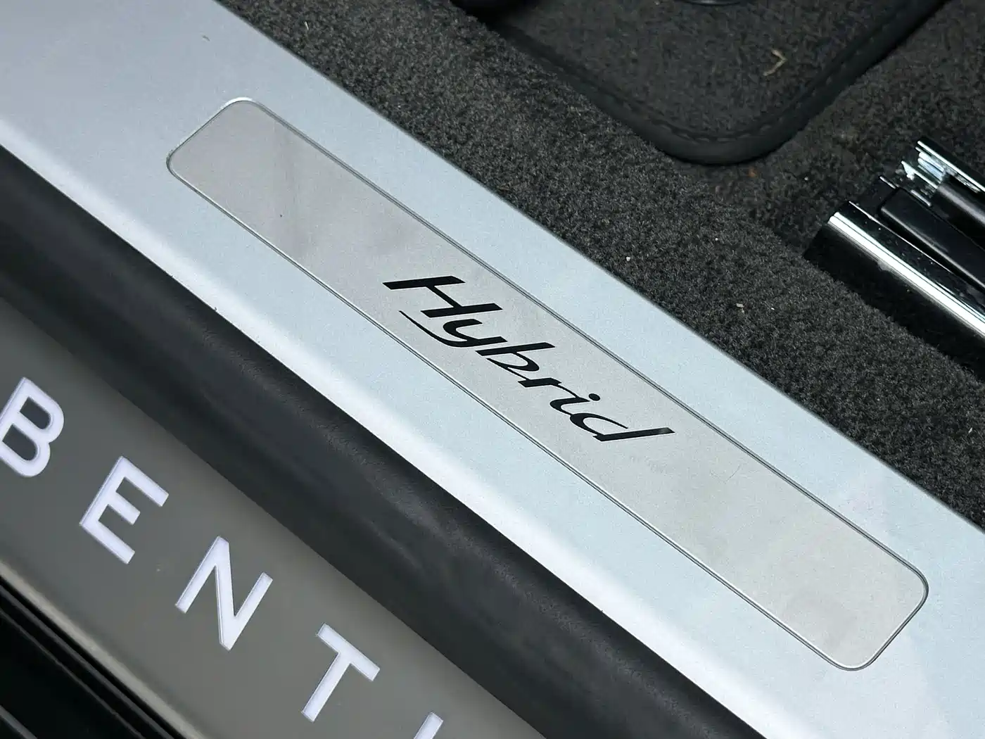 BENTLEY FLYING SPUR PLUG IN HYBRID