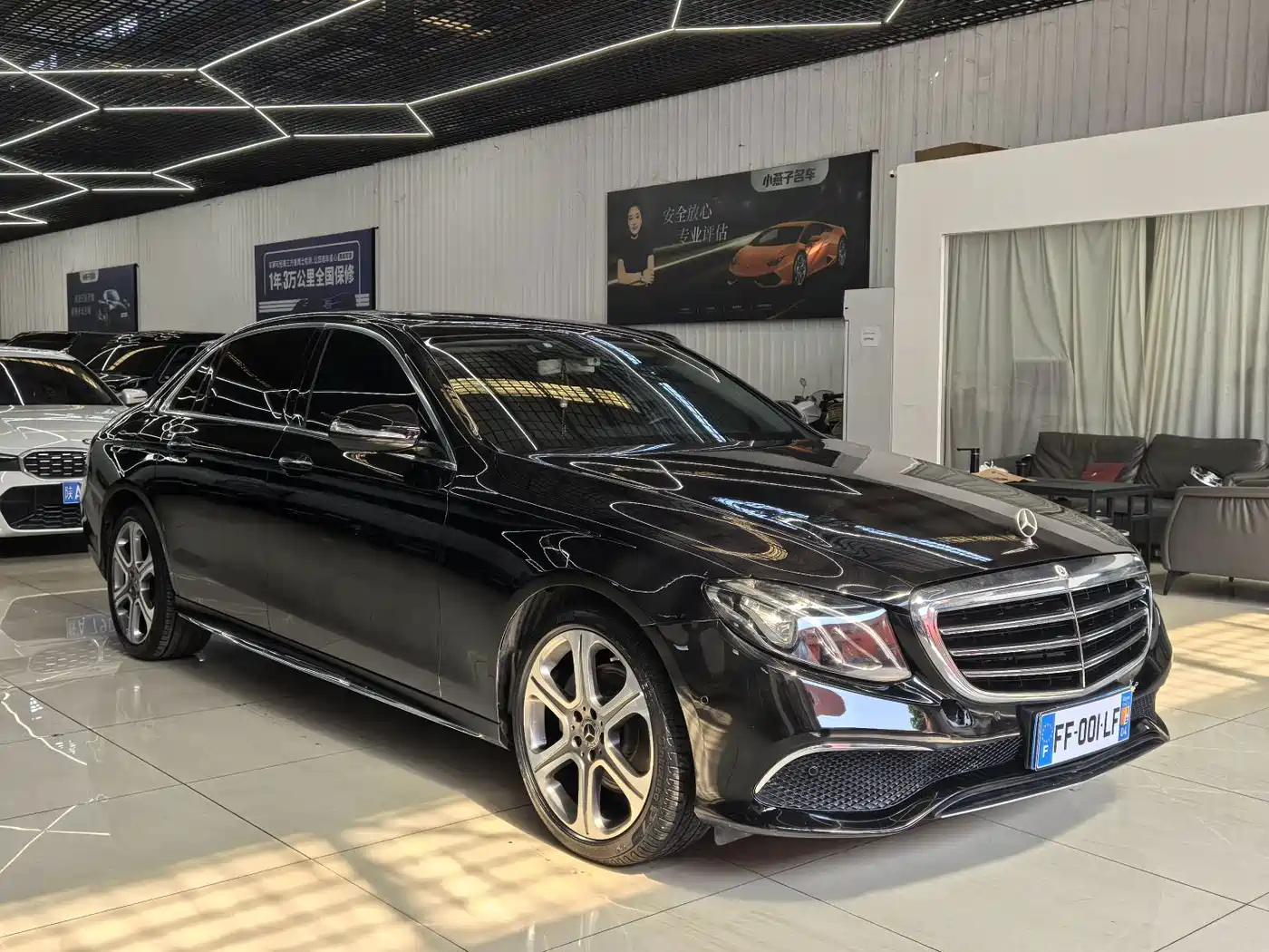 Фото 3 - Mercedes-Benz E-Class