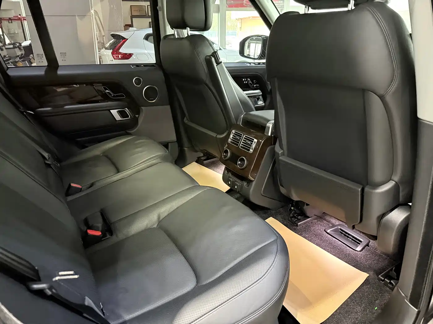 LAND ROVER RANGE ROVER