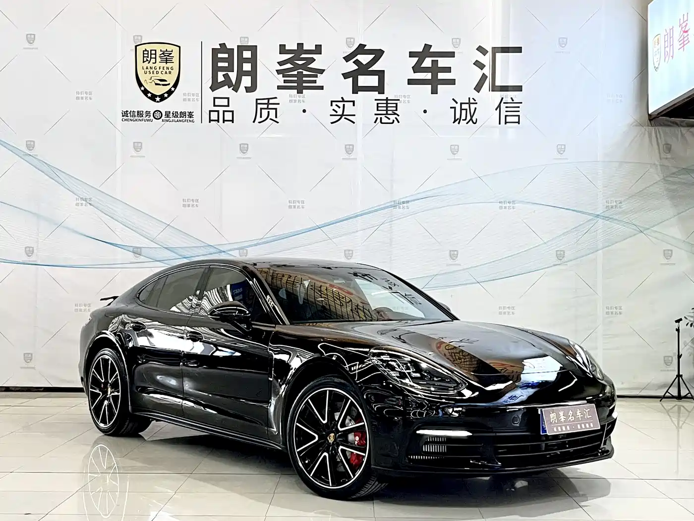 Porsche Panamera 2019 Panamera 2.9T фото 3