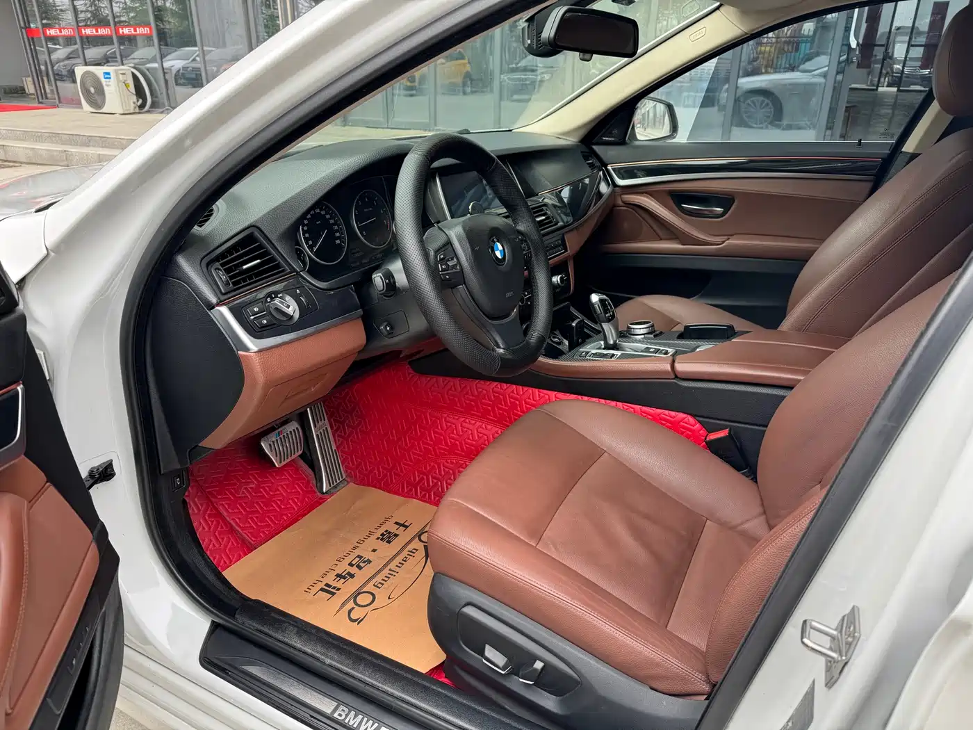 BMW 5 Series 2017 520Li Classic Edition фото 7