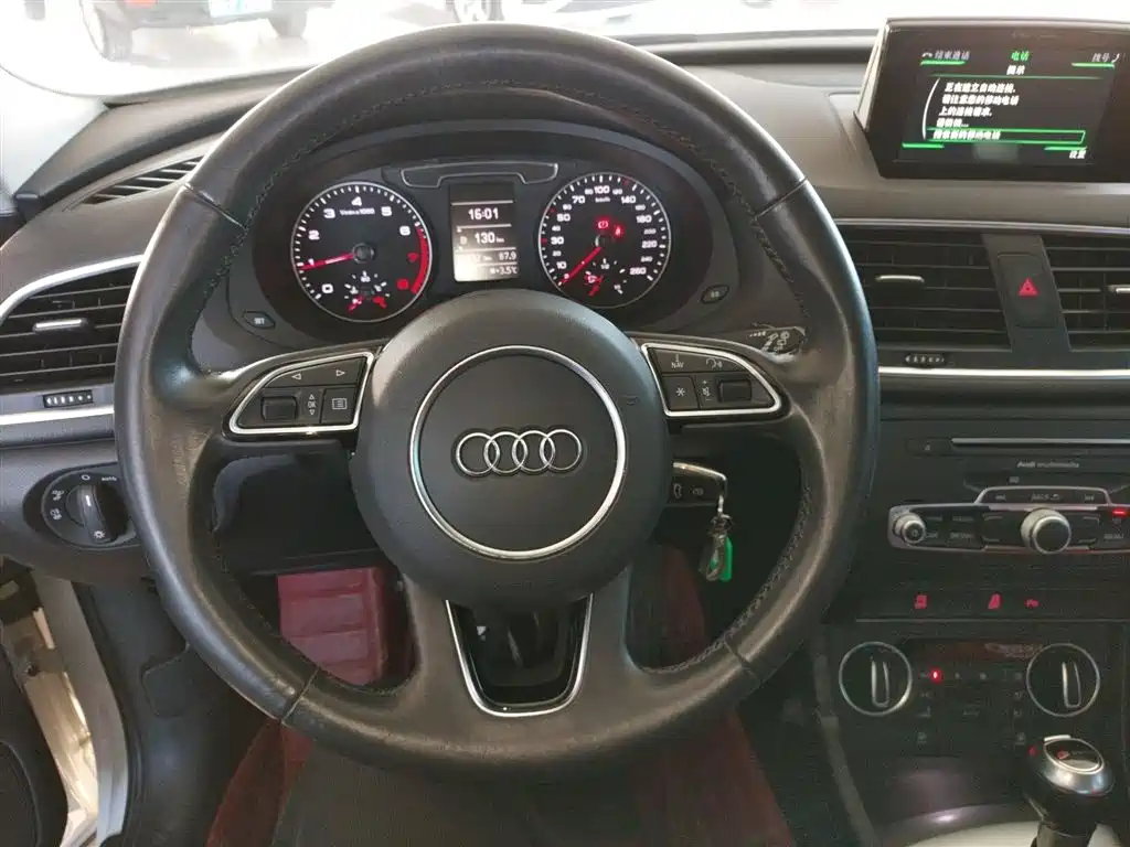 Audi Q3 2018 30th Anniversary Edition 30 TFSI Fashion фото 3
