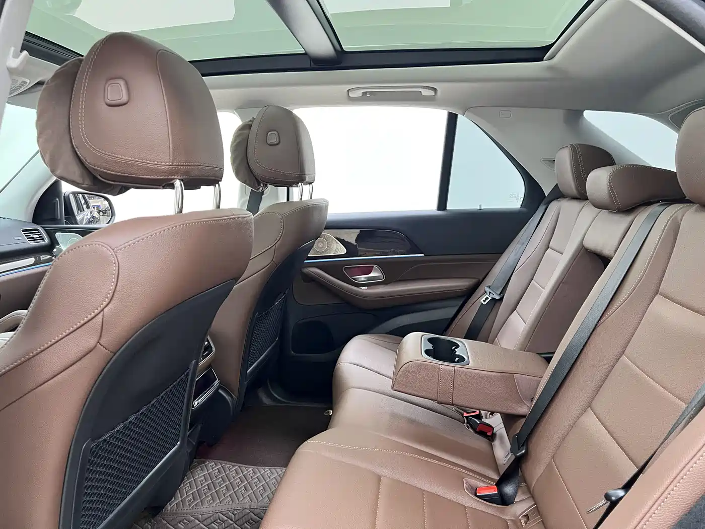 Mercedes-Benz GLE 2026 GLE 350 4MATIC Dynamic фото 17
