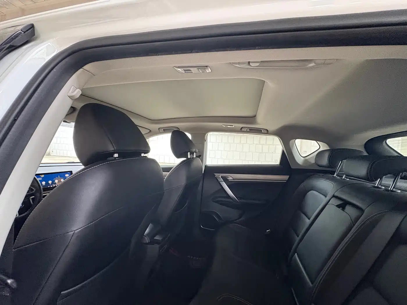 GEELY AUTOMOBILE BINYUE