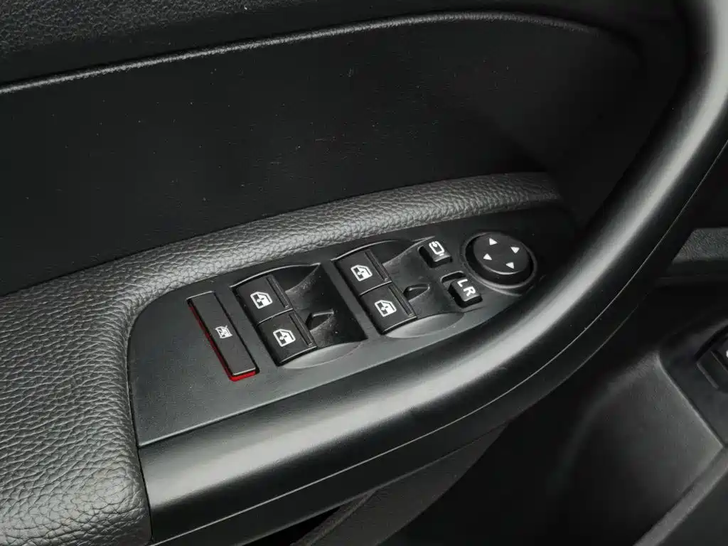 Qoros 5 2018 2018 Facelift 1.6T Automatic Premium