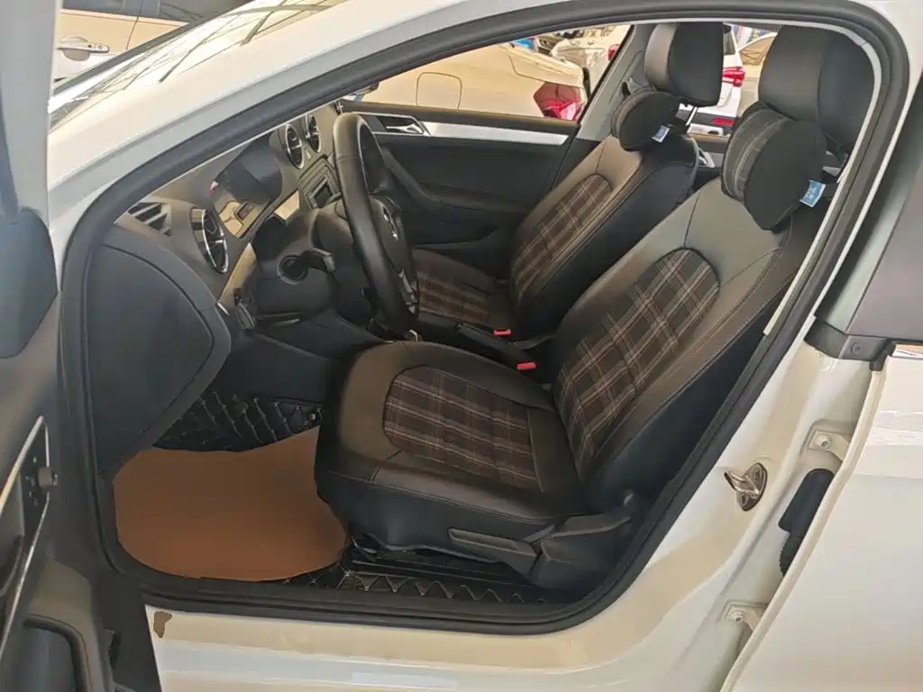 Volkswagen Jetta 2019 2019 Dream Edition 1.5L Auto Fashion