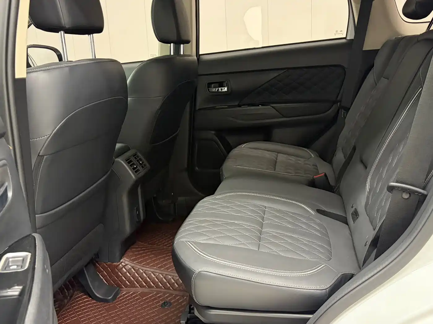 Mitsubishi Outlander 2022 2021 2.0L FWD Comfort Edition 5-seater