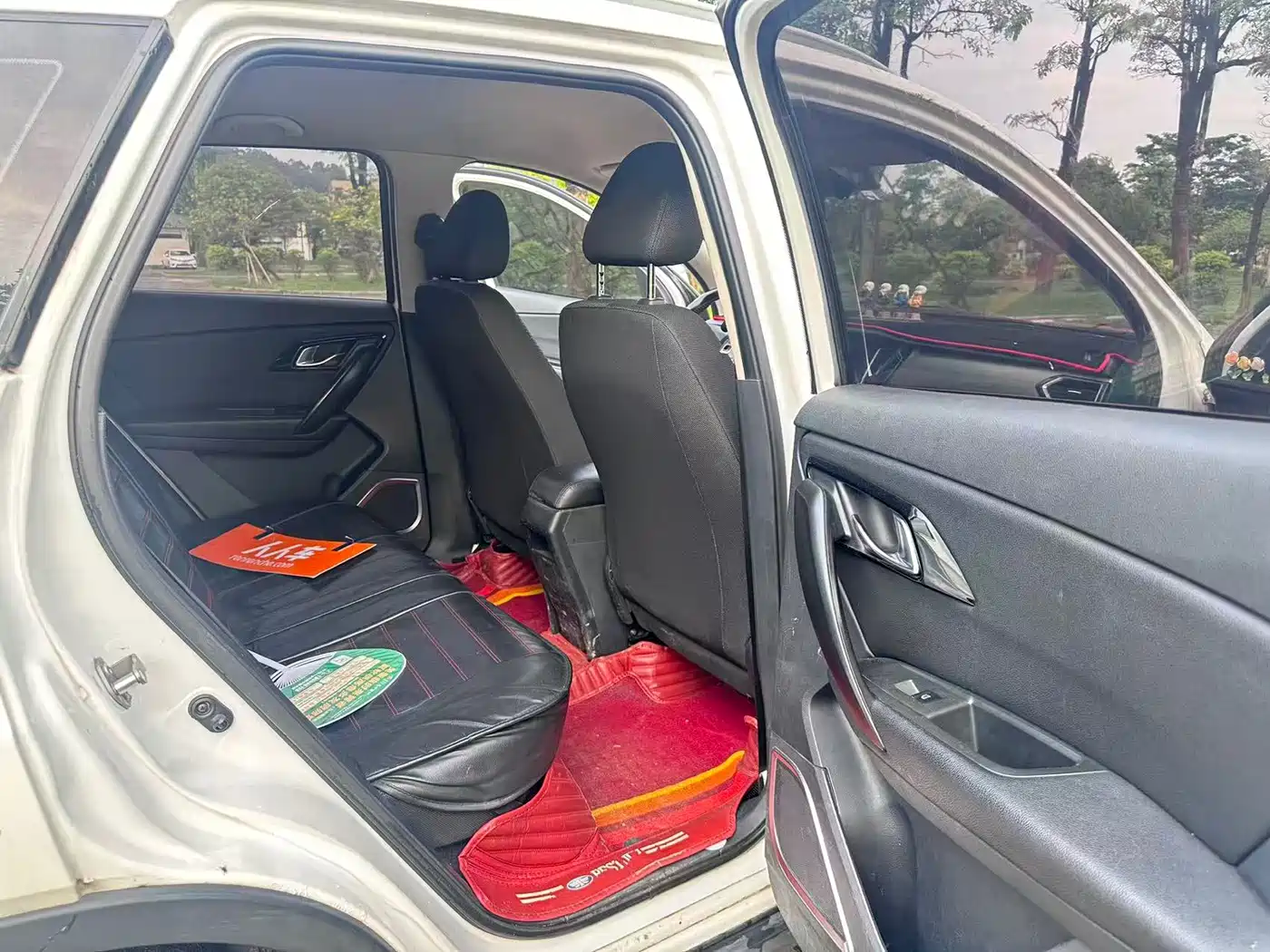 FAW Senya R7 2017 2016 1.6L Manual Comfort