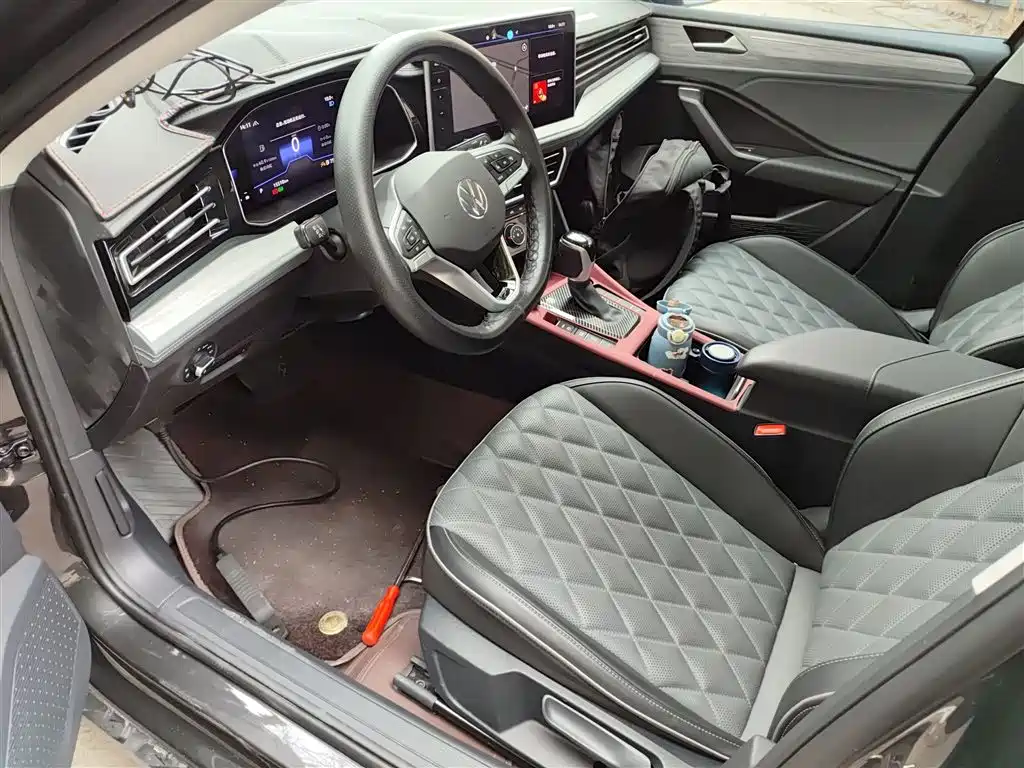 Volkswagen Sagitar 2025 300TSI DSG Surpass Edition фото 12