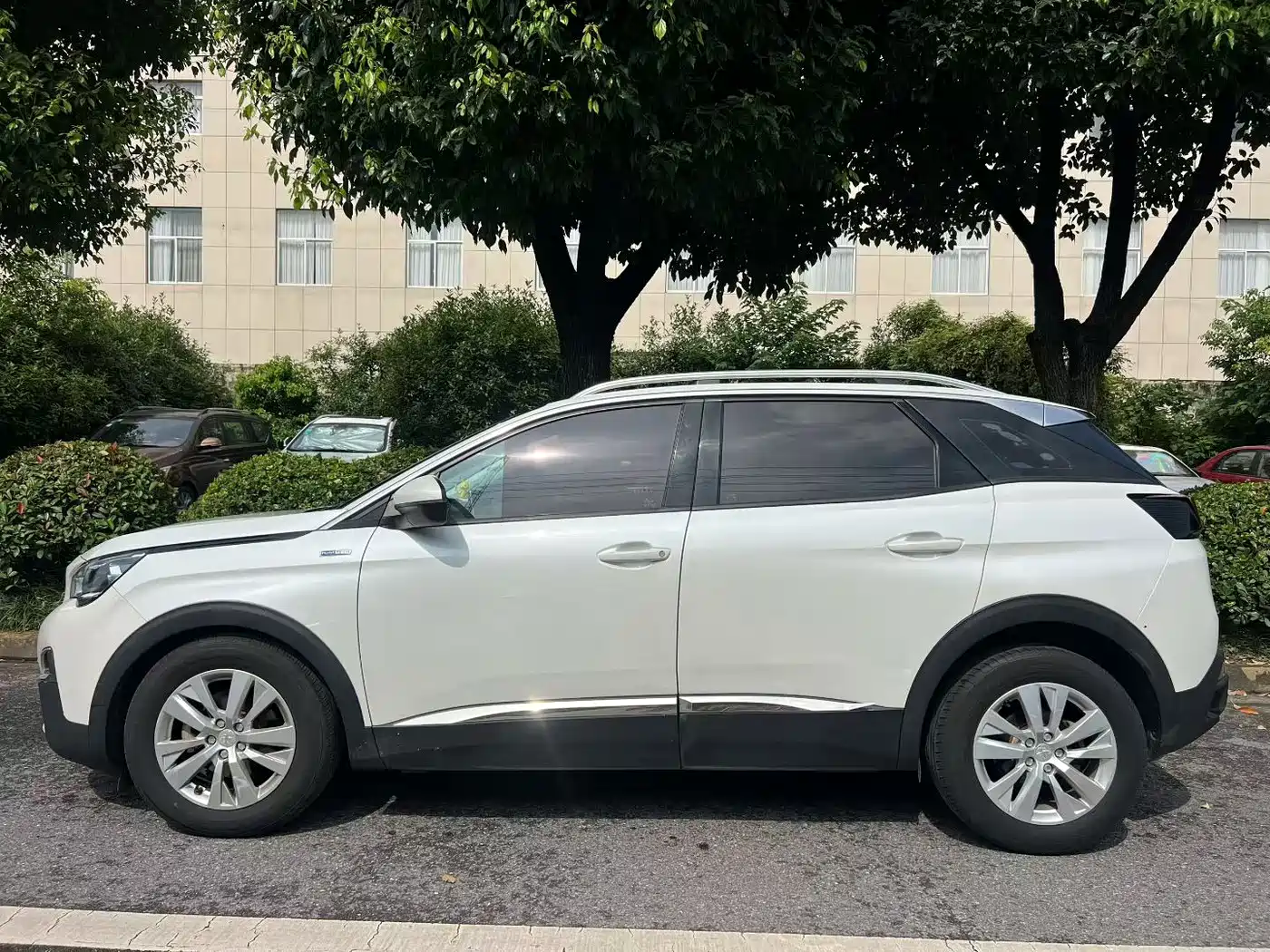 Фото 8 - Peugeot 4008