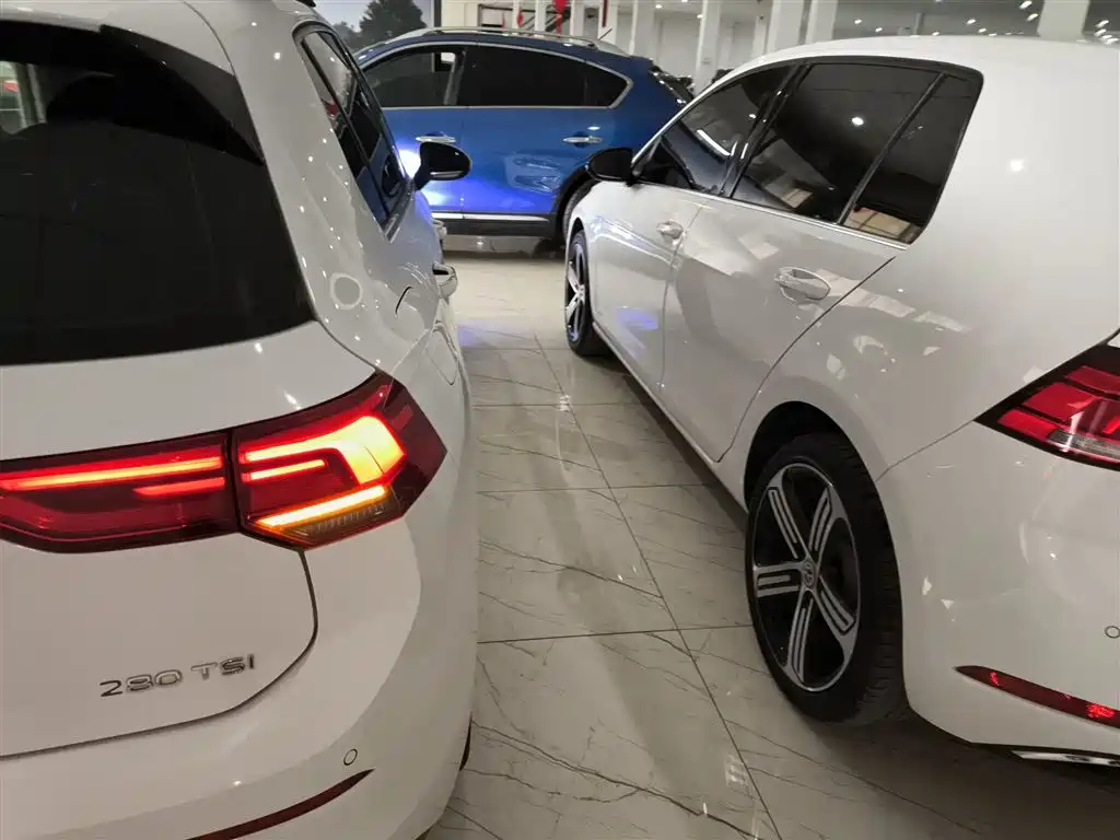 Volkswagen Golf 2021 280TSI DSG Pro фото 24