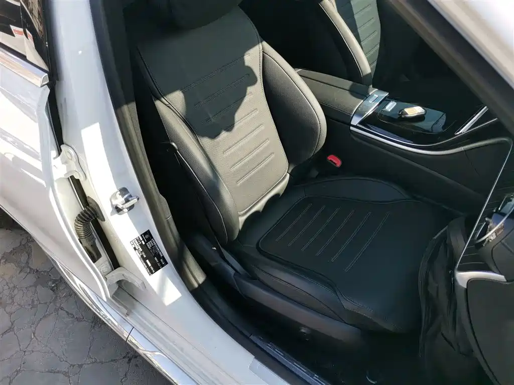 Mercedes-Benz C-Class 2024 C 200 L Sport Edition фото 17