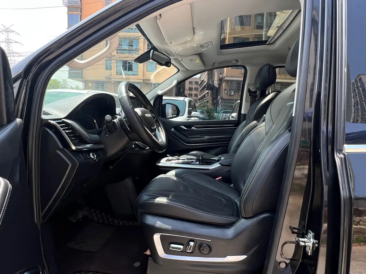 SAIC Maxus Maxus G20 2020 2.0T Gasoline Automatic Luxury Executive фото 10
