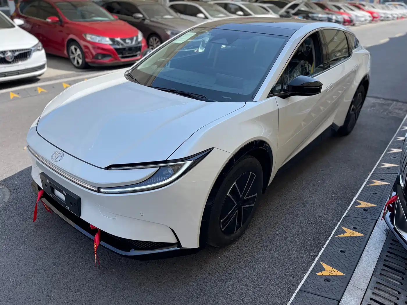 Toyota bZ5 2025 550 JOY