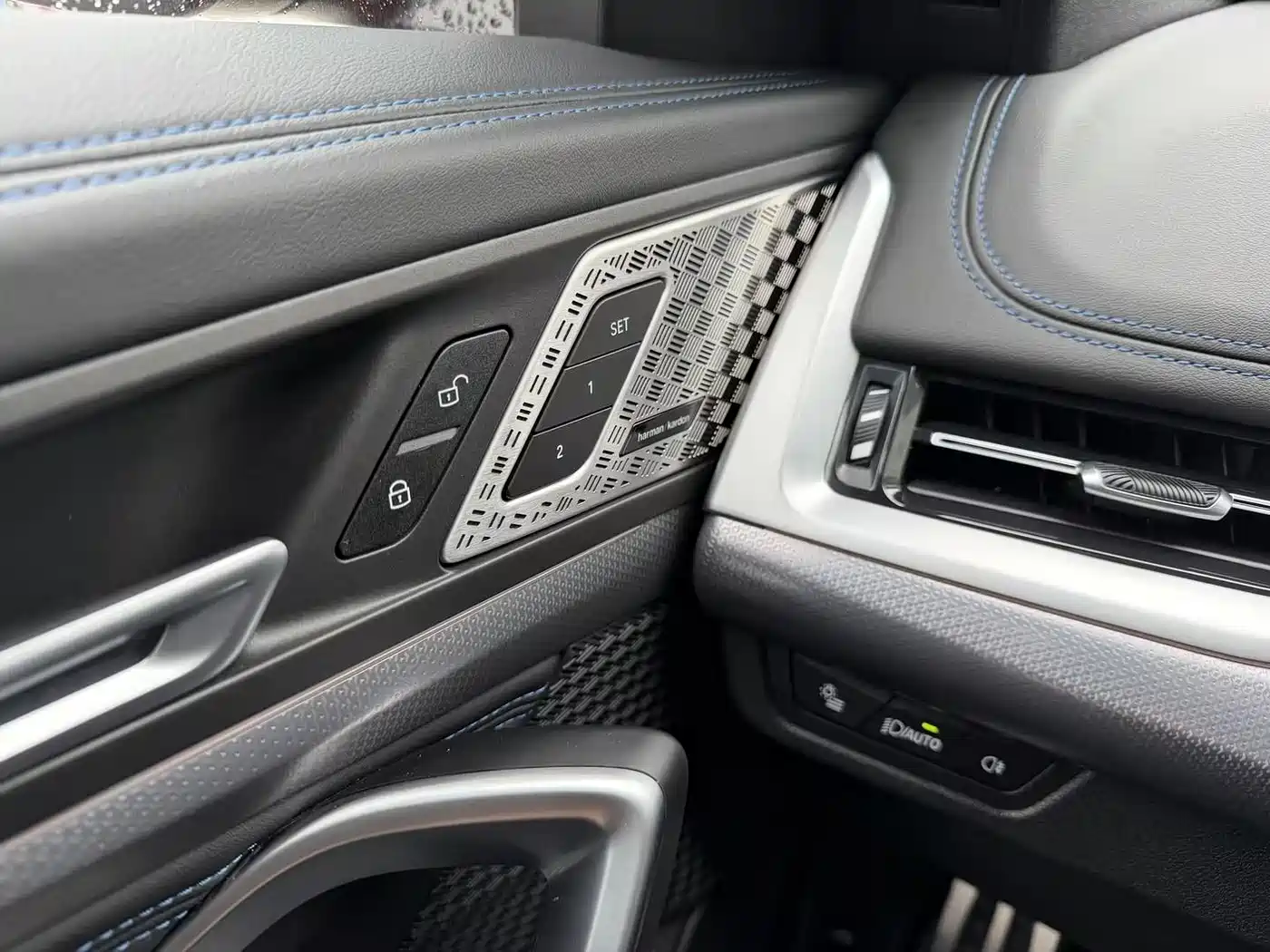 BMW X1 M35Li 2024 M35Li фото 15