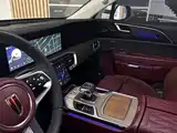 Фото 16 - Hongqi E-HS9