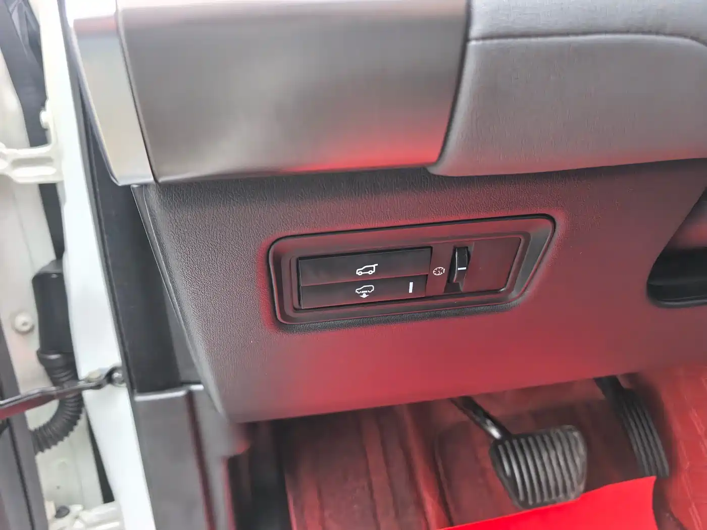 Land Rover Range Rover Sport 2015 3.0 SDV6 HSE DYNAMIC фото 15