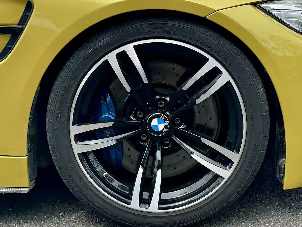 BMW M4 2018 2017 M4 Coupe