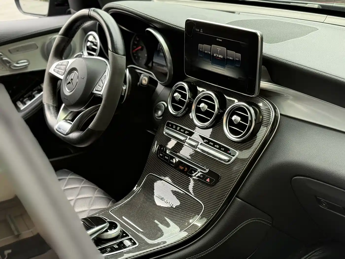 Mercedes-Benz GLC Coupe AMG 2018 AMG GLC 63 S 4MATIC+ Coupe SUV фото 18