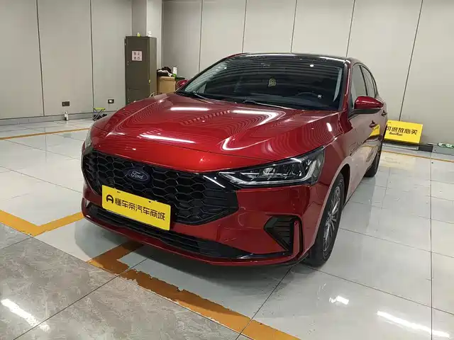 Ford Focus 2023