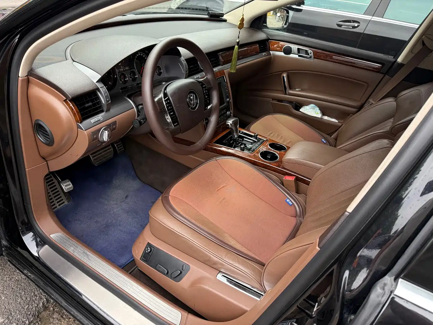 Volkswagen Phaeton 2016 2014 3.0L Business Edition