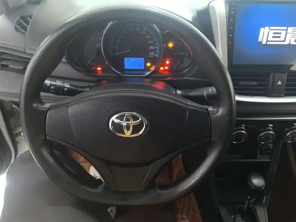 Toyota YARiS L Zhi Xiang 2019 1.5E CVT Charming China VI фото 11