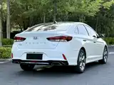 صورة 9 - Hyundai Sonata