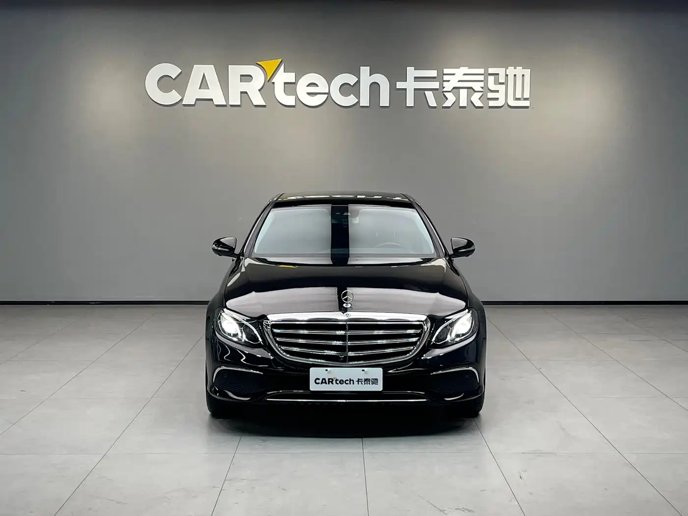 Mercedes-Benz E-Class 2017 E 300 L Luxury фото 2