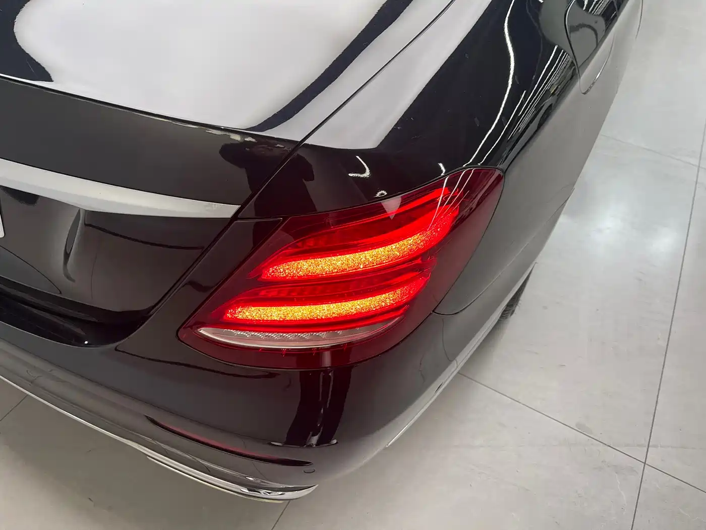 Mercedes-Benz E-Class 2017 E 300 L Luxury фото 23