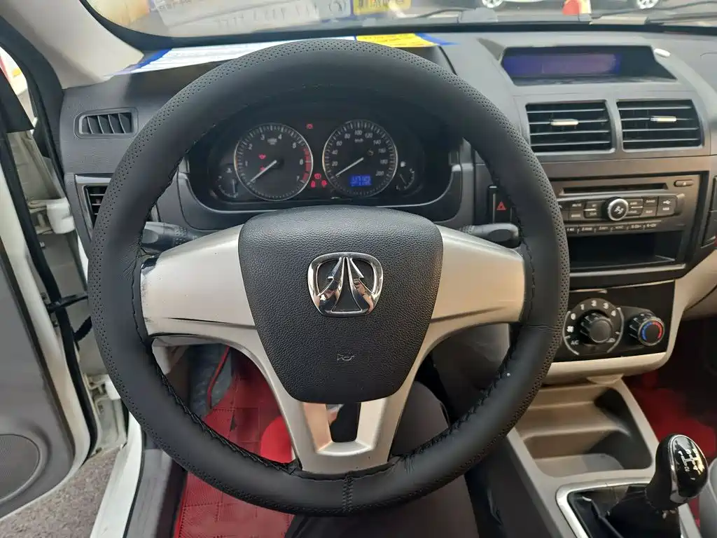 BAIC Weiwang M20 2017 2014 1.5L Utility BJ415A