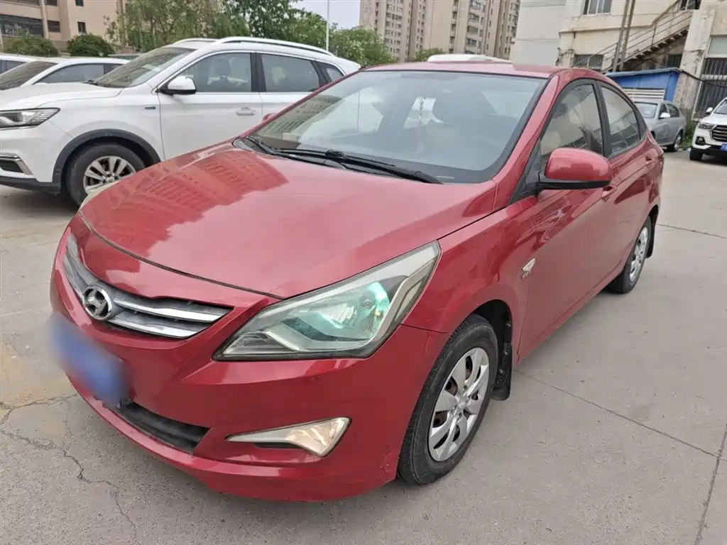 Hyundai Verna 2014 1.4L Manual Smart GLS